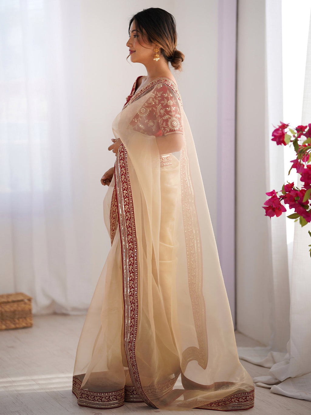 Luxe Net Party Wear Saree Set