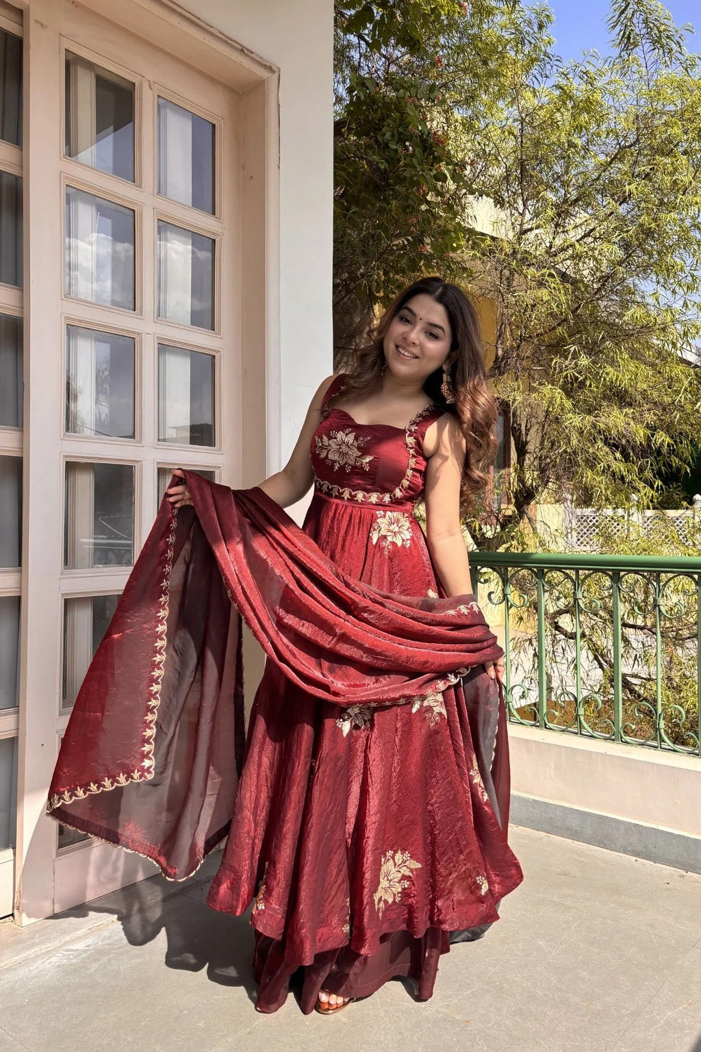 Special Sleeveless Long Anarkali Suit