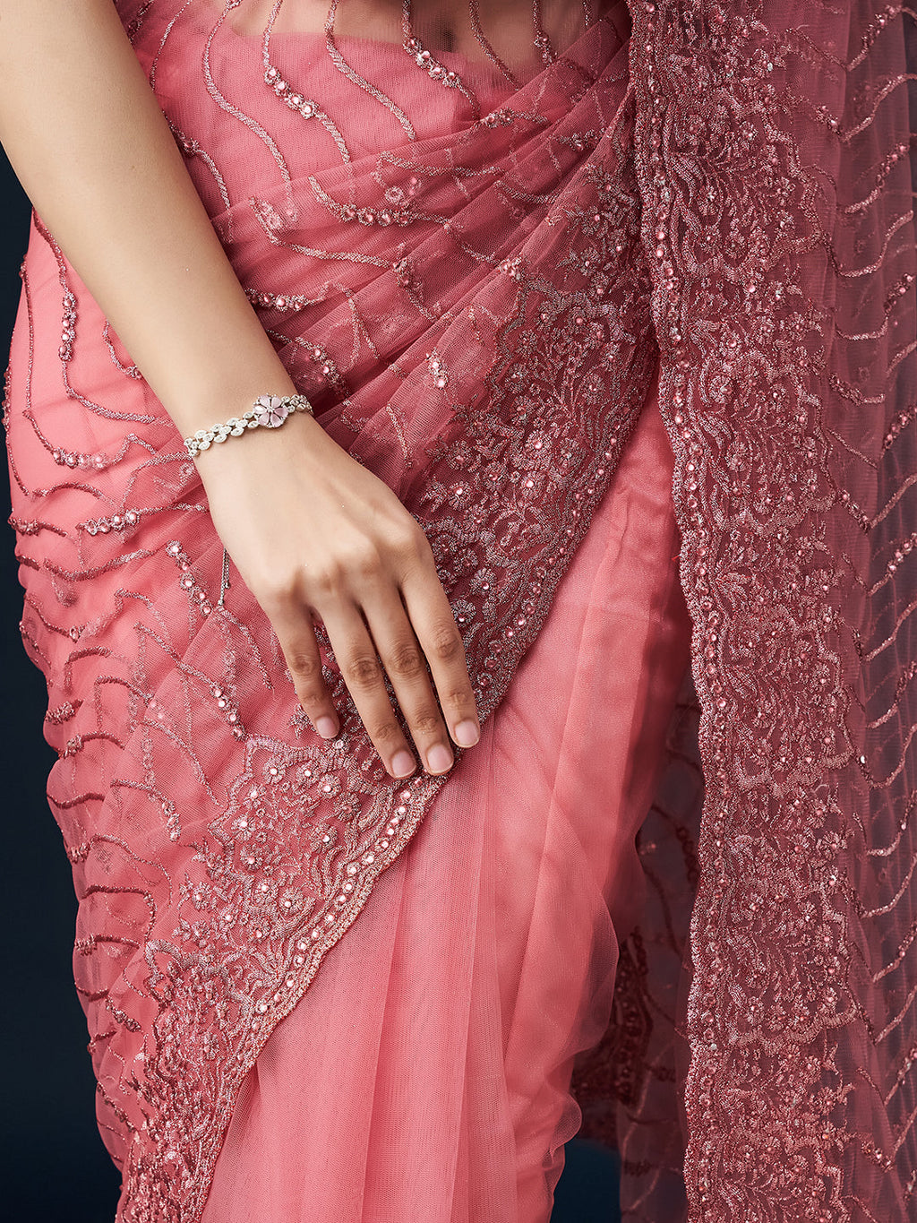 Gajri Geometric Embroidered Sarees