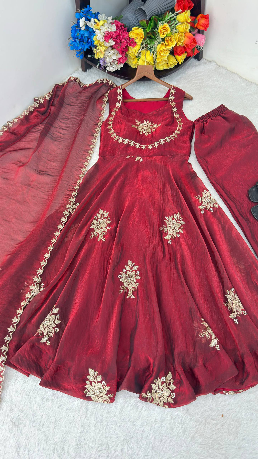 Special Sleeveless Long Anarkali Suit