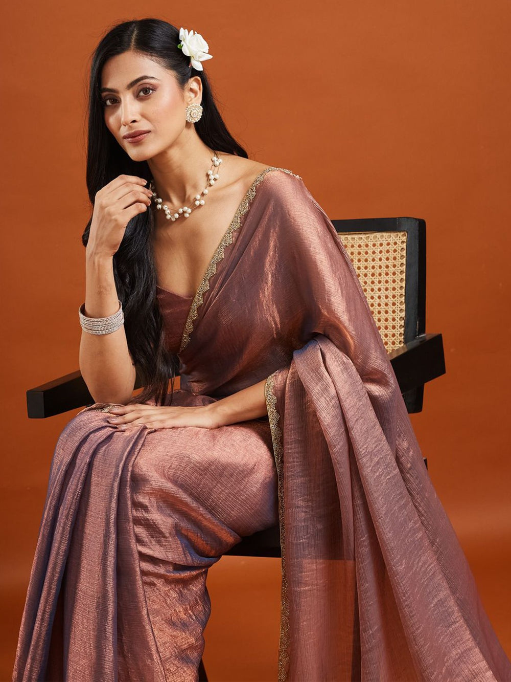 Pink Banarasi Silk Blend Saree – Woven Border – Zari Work