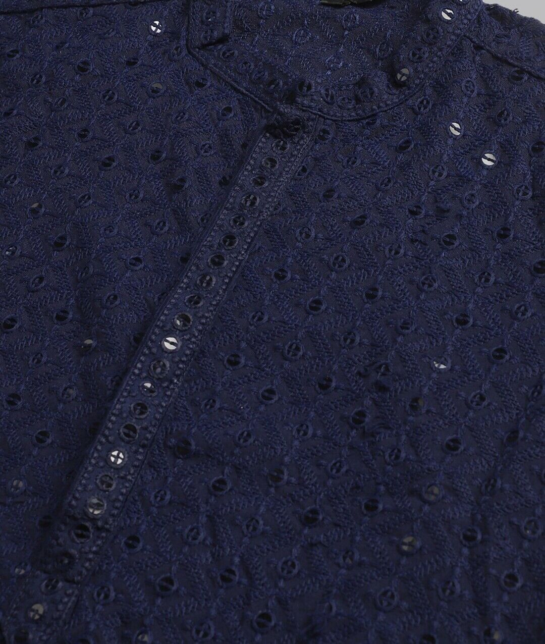 Men’s Kurta & PANTS – Ethnic Motifs Embroidered Cotton Kurta